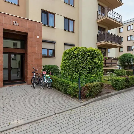 아파트 Cozy Jelitkowski Dwor In With Parking By Renters *